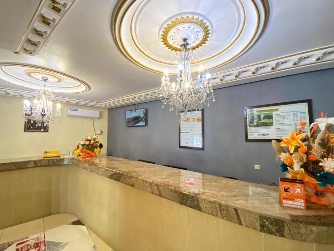Fini Hotel Bobende Limbe Ngoại thất bức ảnh